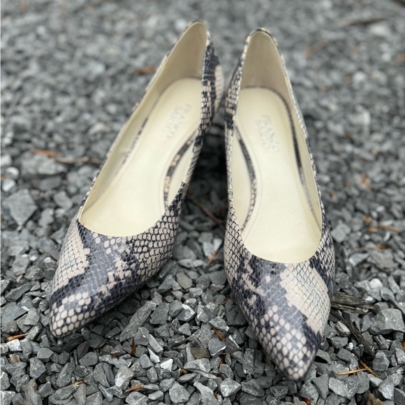 Franco Sarto Tudor snakeskin blush pumps size 8 1/2 M - Picture 3 of 10